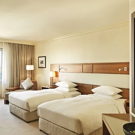 Grand Hyatt Hotell 5*