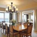Grand Hyatt Hotel 5*