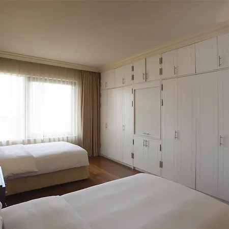 Grand Hyatt Hotel 5*