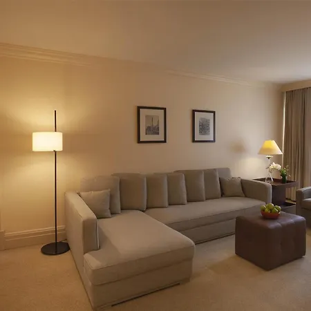 Grand Hyatt 5*