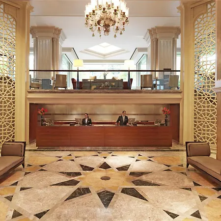 Grand Hyatt Ξενοδοχείο 5*