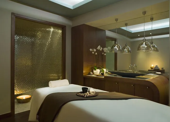 Grand Hyatt Hotell 5*