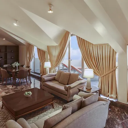 מלון Grand Hyatt 5*