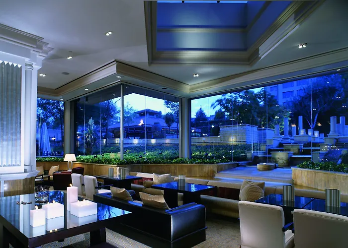 Grand Hyatt מלון